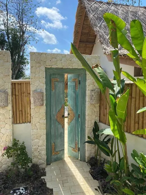 Отель Gypsea Bali Улувату 0*,