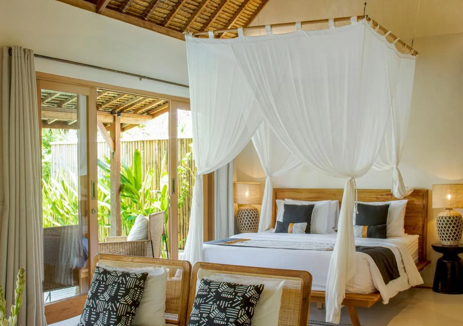 Отель Gypsea Bali Улувату Индонезия